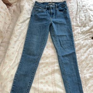 Levi 72 skinny rise jeans
